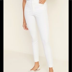 White old navy pixie pants